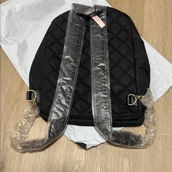 Victoria's Secret fashion show Black Textured Backpack with Gold Chain - Picture 4 of 6